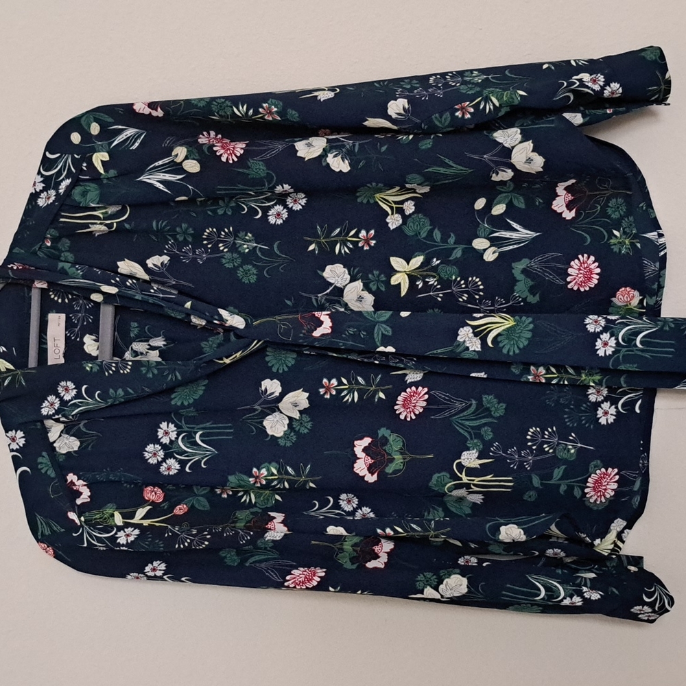 LOFT Petites Floral Career Top size S - Picture 3 of 6